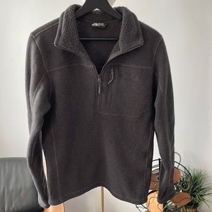 North Face Quarter Zip - Fleece Lined - Men’s Small